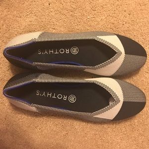 Rothy’s The Flat in Captoe Black, size 9